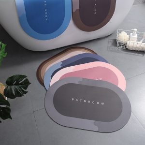 Super absorbent bath mat